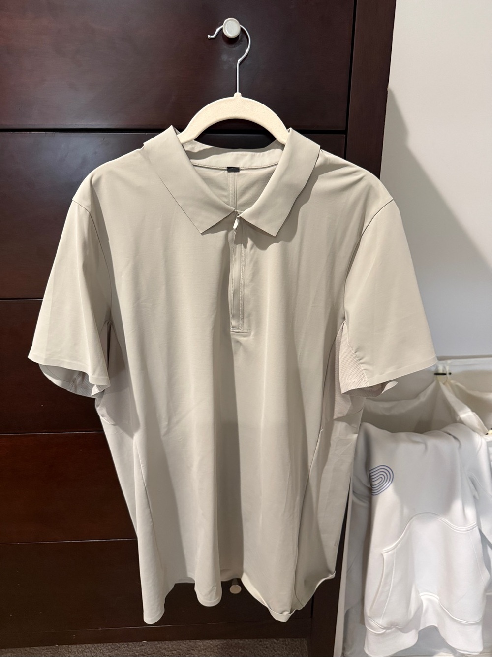 lululemon athletica Men's Polo in Sand